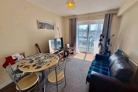 1 bedroom apartment to rent, Abernethy Quay, Maritime Quarter