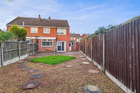 undefined, Bowling Green Avenue, Tamworth B77