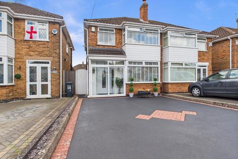 3 bedroom semi-detached house for sale, Wyckham Road, Birmingham B36