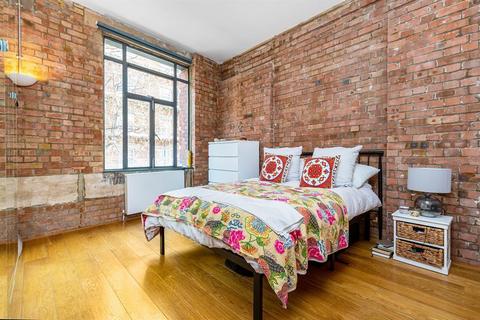 Flat 1, 4 Minerva Street, London, E2 9EH