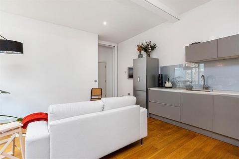 Flat 1, 4 Minerva Street, London, E2 9EH