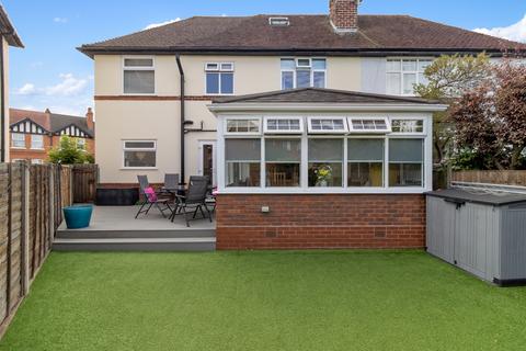 27 Lechmere Crescent, Worcester, WR2 6EE