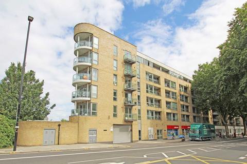1 bedroom flat to rent, Chiswick High Road, London W4