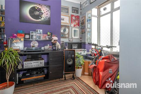 3 bedroom end of terrace house for sale, Pershore Road, Kings Norton, Birmingham, B30
