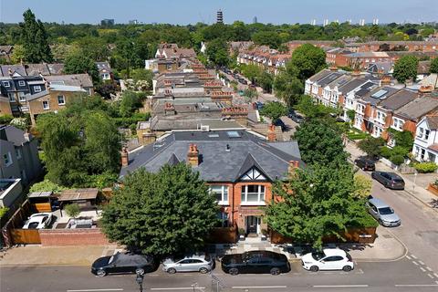 undefined, Pagoda Avenue, Richmond, TW9
