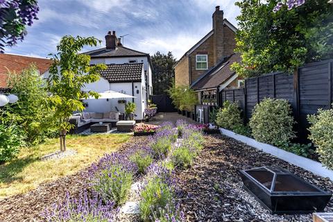 2 bedroom semi-detached house for sale, Woodfield Terrace, Thornwood
