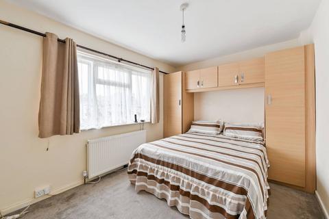 undefined, New Close, Merton, London, SW19