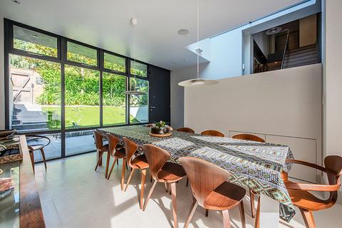 4 bedroom ground floor maisonette for sale, Daleham Gardens, Hampstead NW3