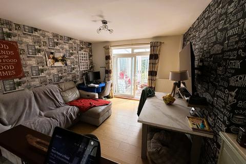 4 bedroom detached house for sale, Llanbadarn Fawr SY23