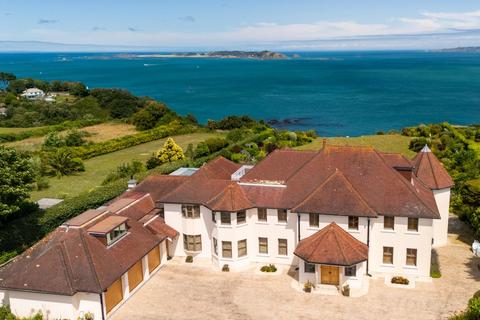 undefined, Calais Road, St. Martin, Guernsey, Channel Islands