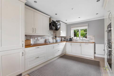 3 bedroom detached house for sale, Orchard Close, Evesham WR11