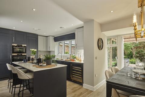 4 bedroom semi-detached house for sale, Turnberry at Regent's Gate, GU25, Trumps Green Road GU25