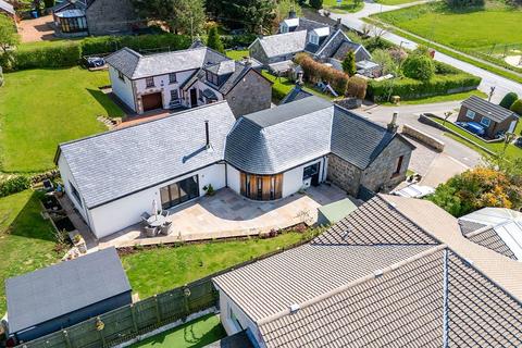 4 bedroom detached house for sale, Thomson Place, Hardgate