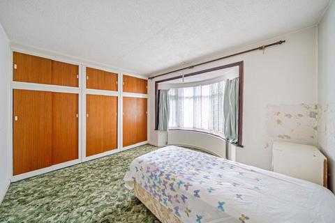 5 Chertsey Close, Kenley, CR8 5LN