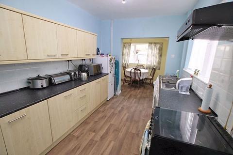3 bedroom terraced house for sale, OXFORD STREET, CLEETHORPES