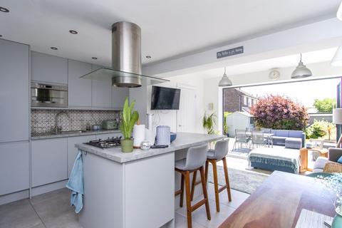 3 bedroom semi-detached house for sale, Wordsworth Avenue, Penarth