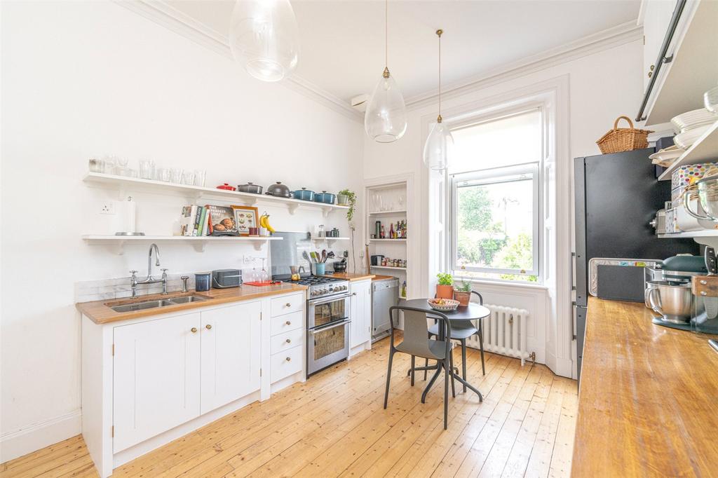 Kitchen Alt