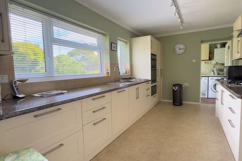 3 Broomcroft Road, Bognor Regis, PO22 7NJ