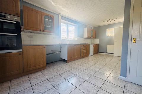 2 Leigh Road, Sutton Coldfield, B75 7NS