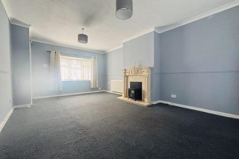 2 Leigh Road, Sutton Coldfield, B75 7NS