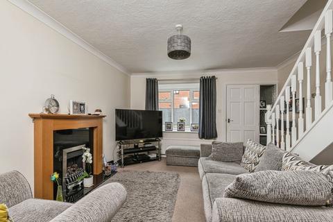 2 bedroom semi-detached house for sale, The Hawthorns, Ossett WF5