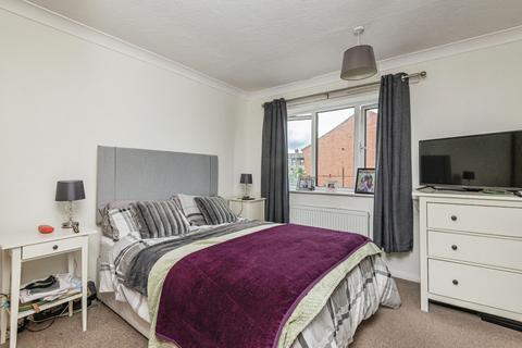 2 bedroom semi-detached house for sale, The Hawthorns, Ossett WF5