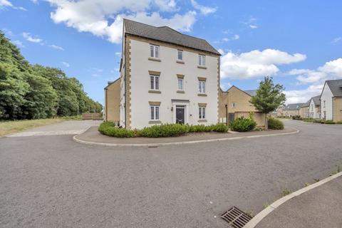 4 bedroom semi-detached house for sale, Tudor Road, Bury St. Edmunds