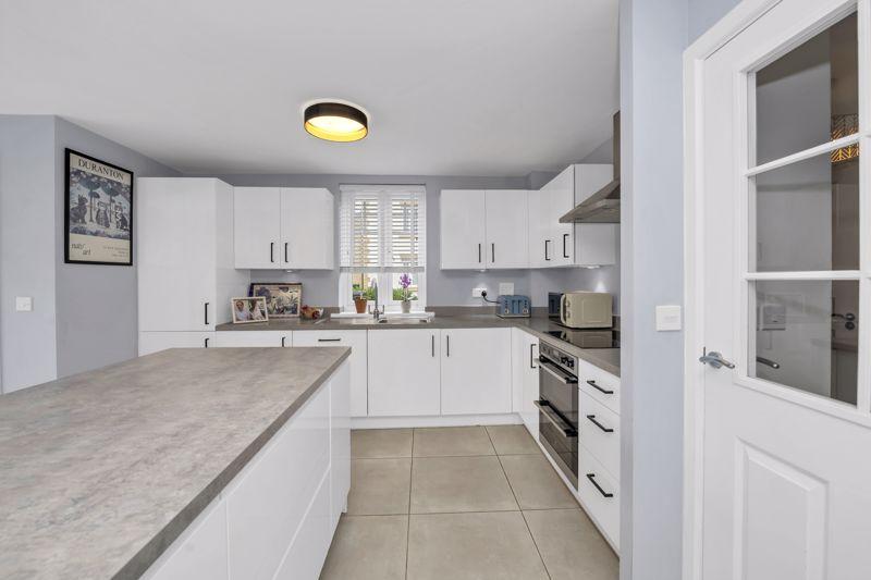 Kitchen/Breakfast