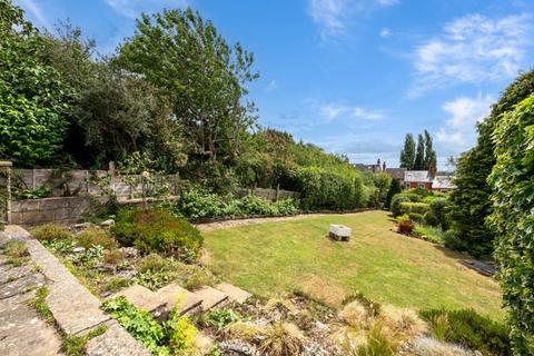 4 bedroom bungalow for sale, 23 Upper Long Leys Road, Lincoln