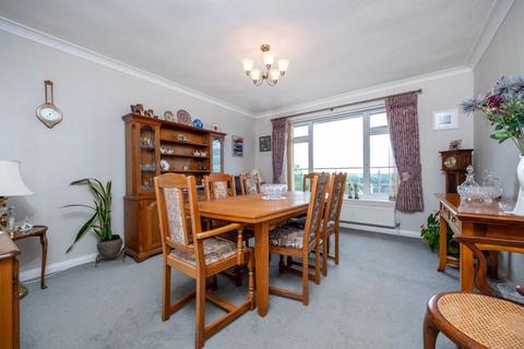 4 bedroom bungalow for sale, 23 Upper Long Leys Road, Lincoln