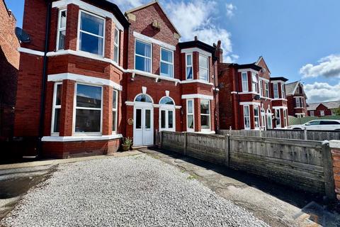 Southbank Road, Southport, PR8 6QL