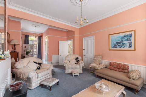 4 bedroom terraced house for sale, Rowfant Road, Balham, London SW17 7AP