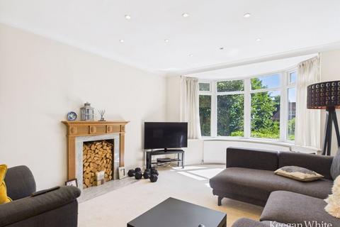 undefined, Maybrook Gardens - Four Double Bedrooms - No Chain
