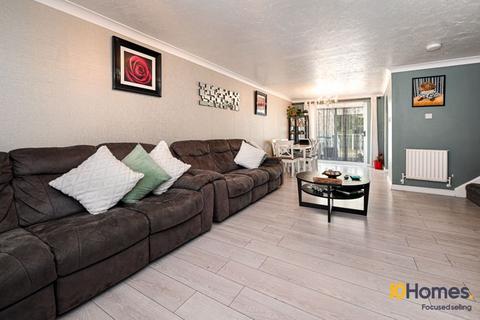 4 bedroom semi-detached house for sale, Staffordshire Street, London