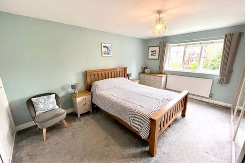 Haylaur Regent Street, Llangollen, LL20 8HS