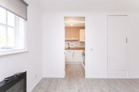 undefined, Braemar Avenue, South Croydon