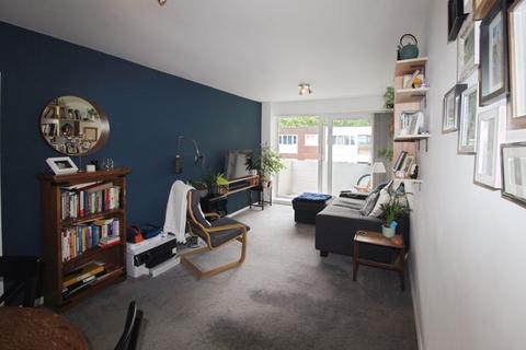 2 bedroom apartment for sale, St. Anns Road, Manchester M25