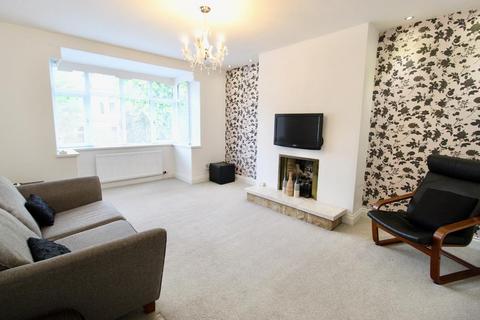 2 bedroom flat to rent, Great Western Road, First Floor, AB10