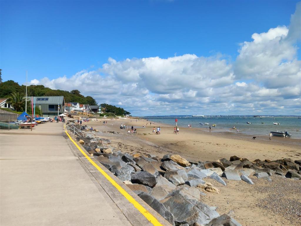 Nearby Seagrove Bay