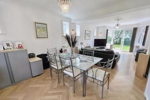 undefined, Portman Crescent, Bournemouth