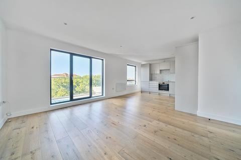 2 bedroom flat for sale, Royal Crescent Road, Southampton SO14