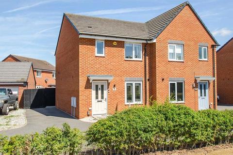 9 Murcott End, Burntwood, WS7 3RE