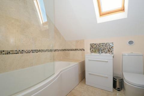 Brookside Bournebridge Lane, Stapleford Abbotts, Romford, RM4 1LT