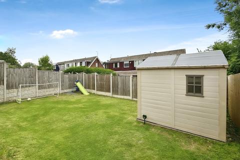 4 bedroom semi-detached house for sale, Kenmore Drive, Cleckheaton, BD19