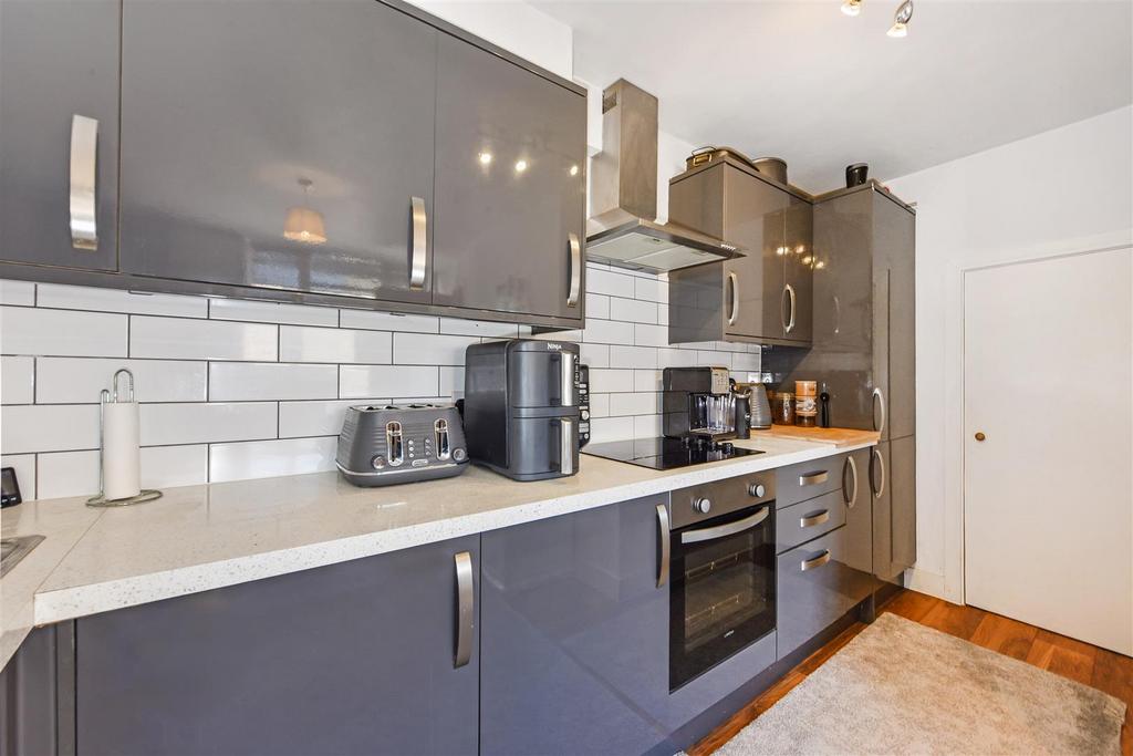Kitchen Units.jpg