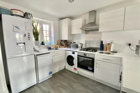 12 Bangor Close, Towcester, NN12 6UH