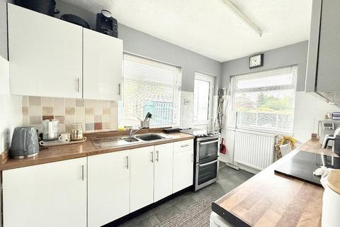 undefined, Cranbrook Drive, Sundon Park, Luton, Bedfordshire, LU3 3EW