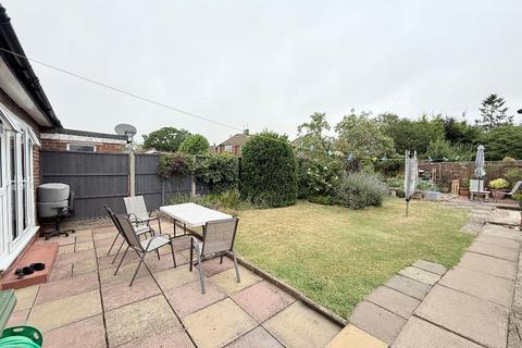 undefined, Cranbrook Drive, Sundon Park, Luton, Bedfordshire, LU3 3EW