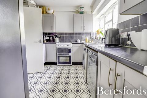 2 bedroom apartment for sale, St. Stephens Crescent, Brentwood, CM13