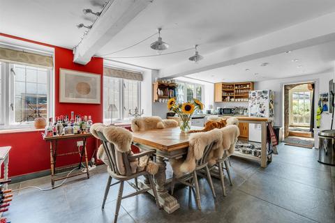 4 bedroom terraced house for sale, Lyme Street, Axminster